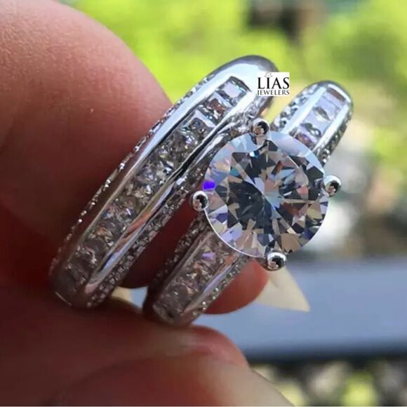 Jewelry - New 18k white gold wedding ring set